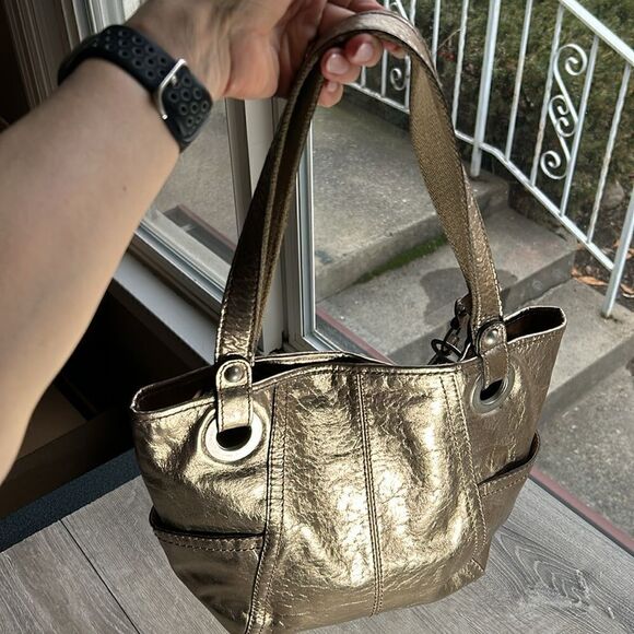 Fossil gold material bag tote purse - Picture 3 of 7